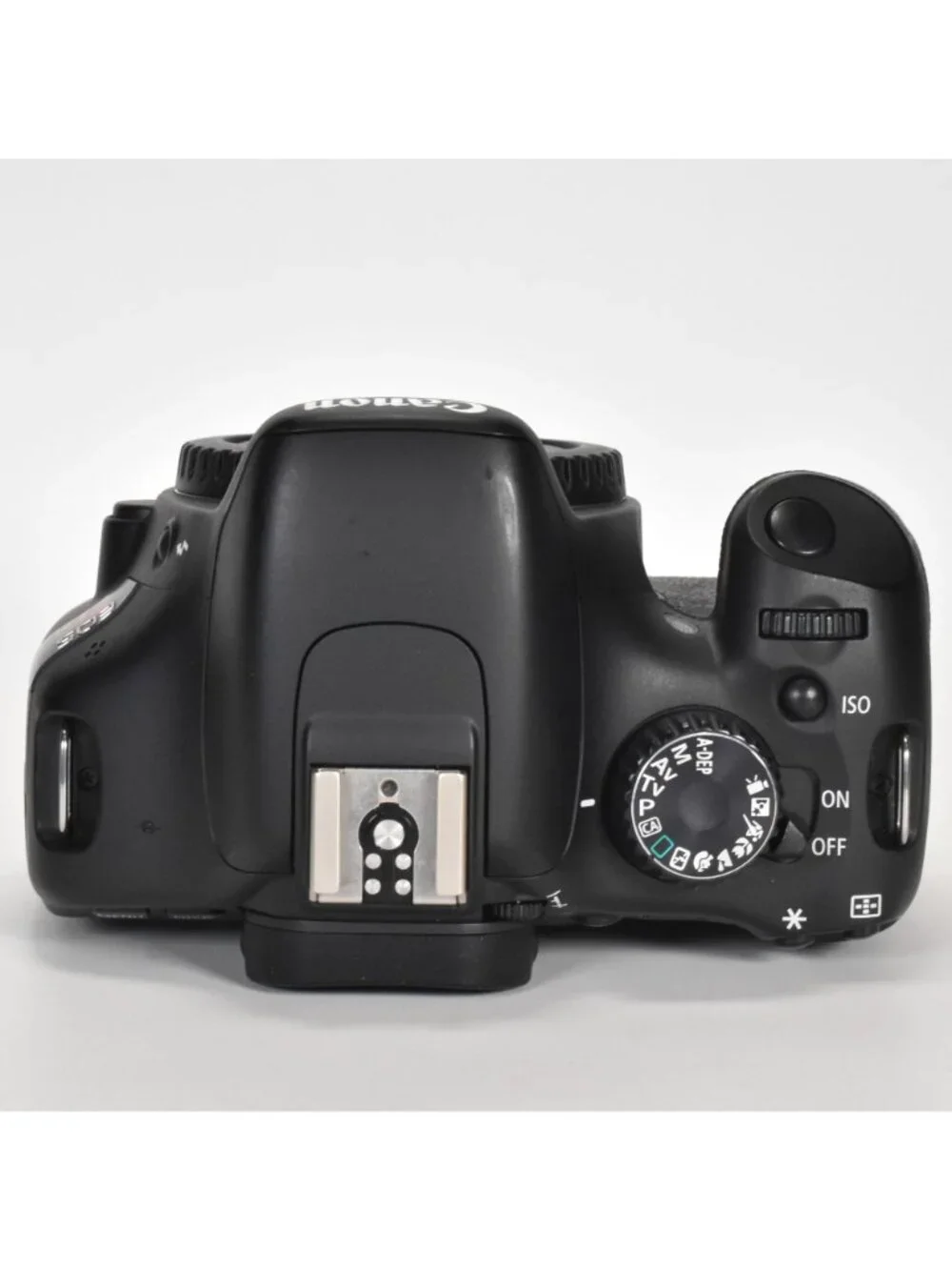 Canon EOS Rebel T2i DSLR 18MP 18-55mm Lens HD Video 10,488 Clicks 64GB SD Card